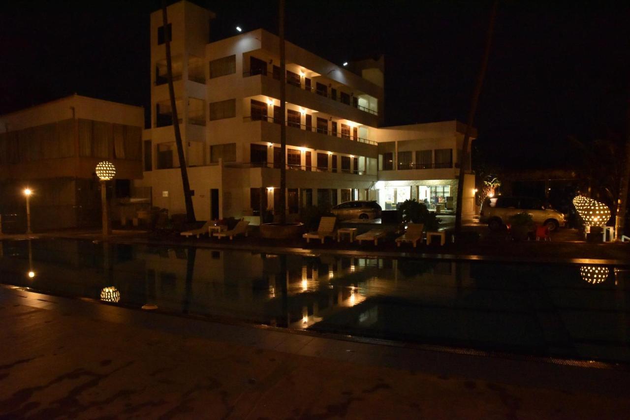 New Ocean Hill Hotel Hikkaduwa Εξωτερικό φωτογραφία