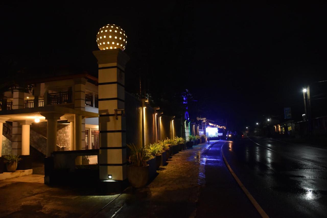 New Ocean Hill Hotel Hikkaduwa Εξωτερικό φωτογραφία