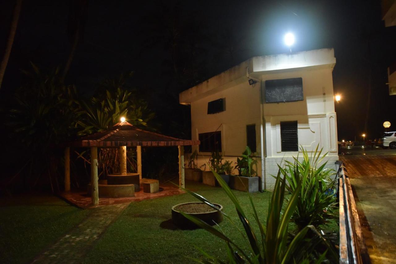 New Ocean Hill Hotel Hikkaduwa Εξωτερικό φωτογραφία