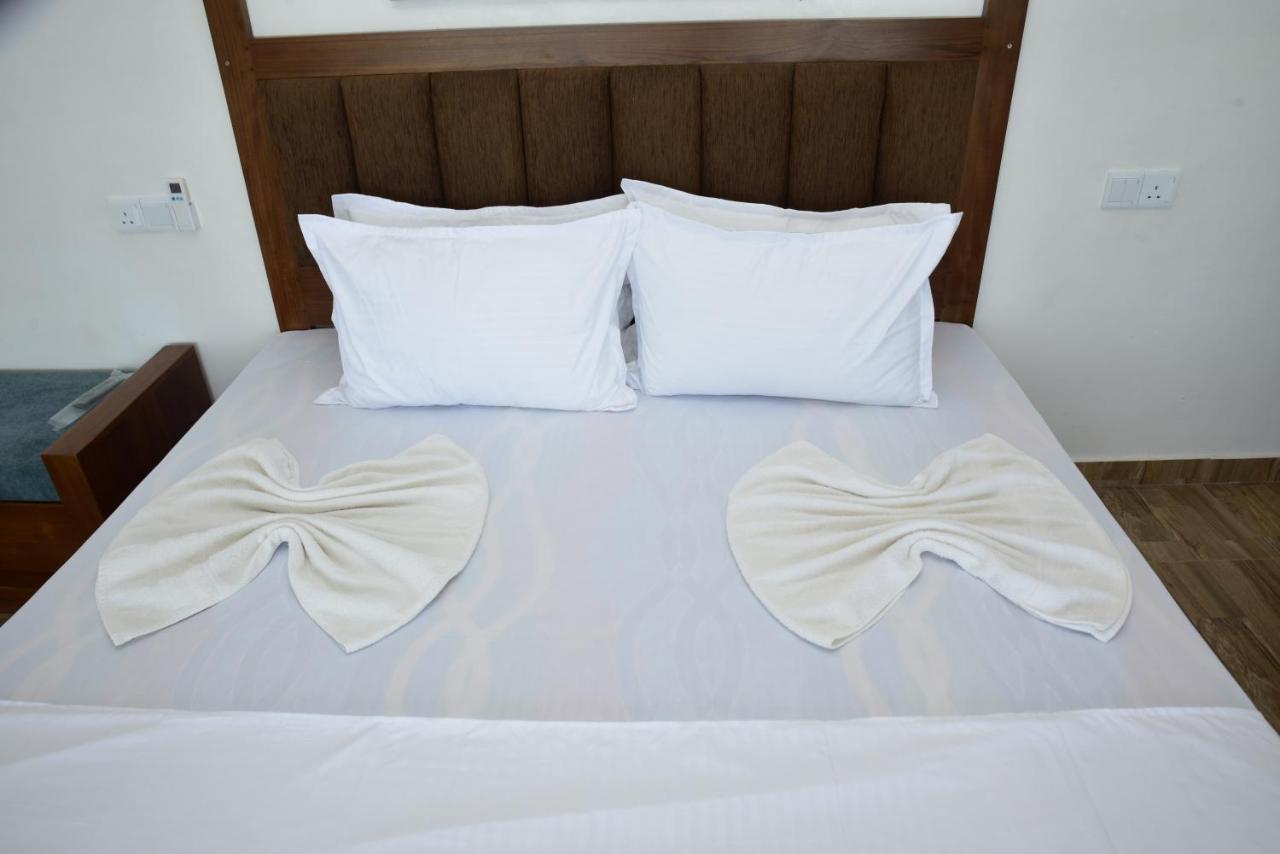 New Ocean Hill Hotel Hikkaduwa Εξωτερικό φωτογραφία